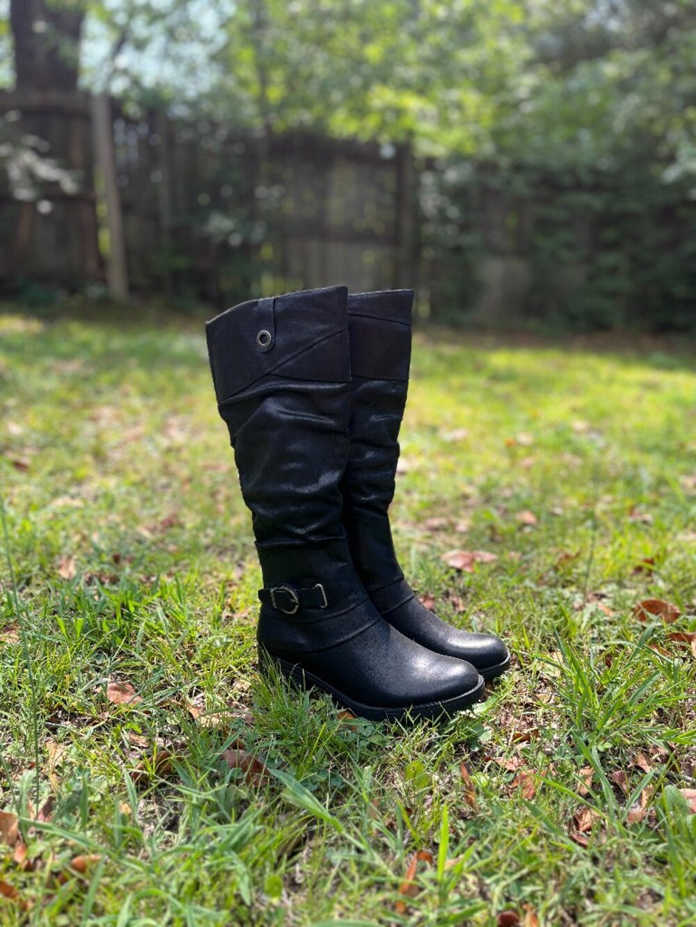 BareTraps ONIKA Women’s Black Knee Riding Boots with Buckle NWOT